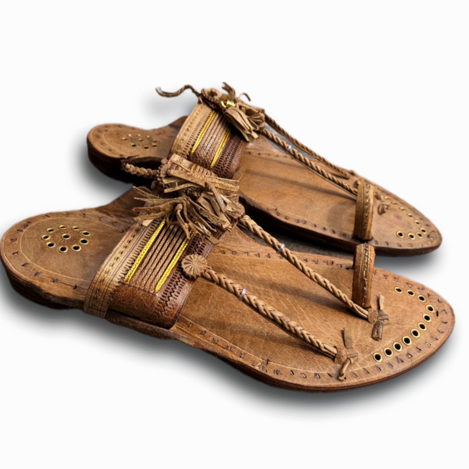 Jari Gonda Aawajwali Kolhapuri Chappal